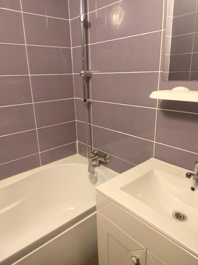 Apartament Geo Nehoiu Eksteriør bilde